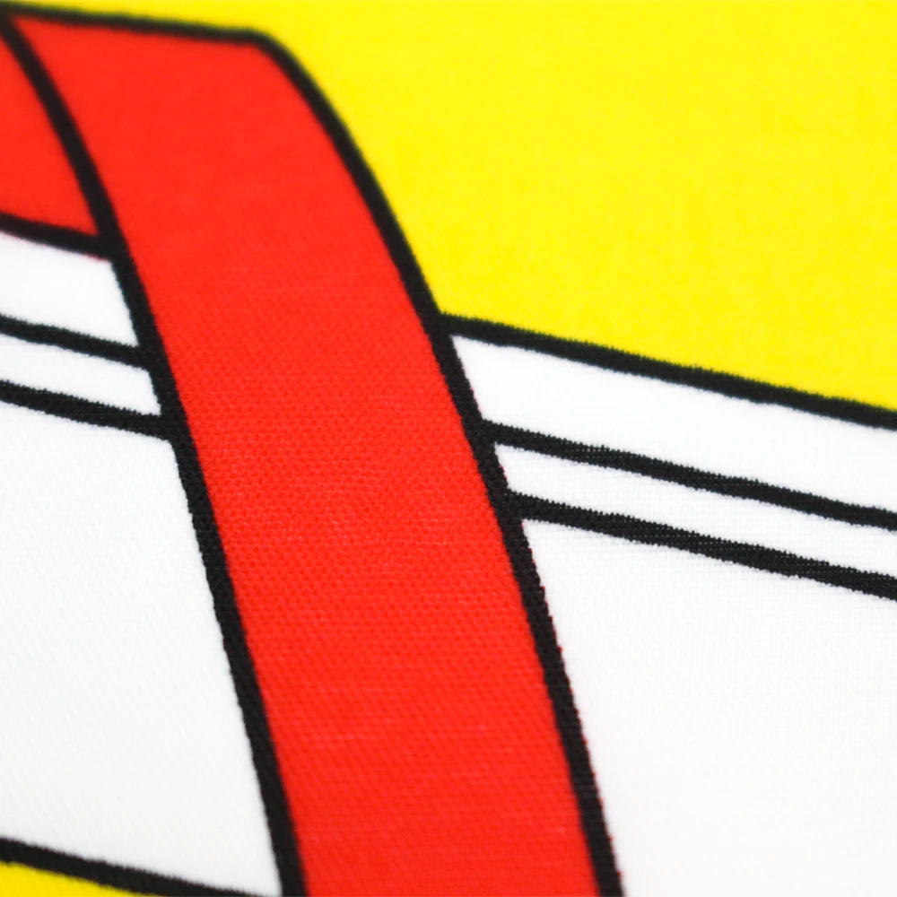 Detalle del estampado del escudo de la bandera de España